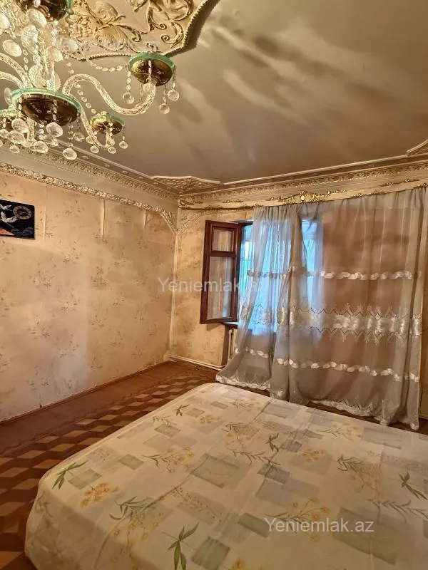 Satılır 3 otaqlı köhnə tikili 76 m²