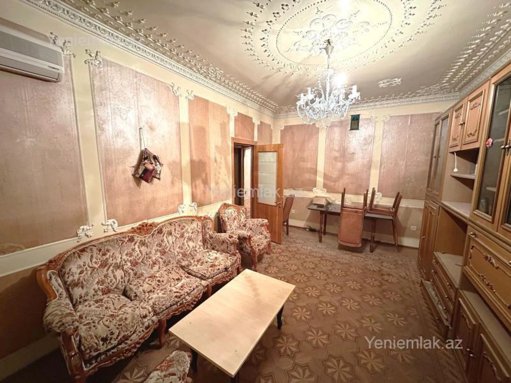 Satılır 3 otaqlı köhnə tikili 76 m²