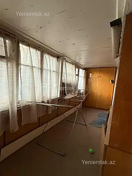 Satılır 3 otaqlı köhnə tikili 76 m²