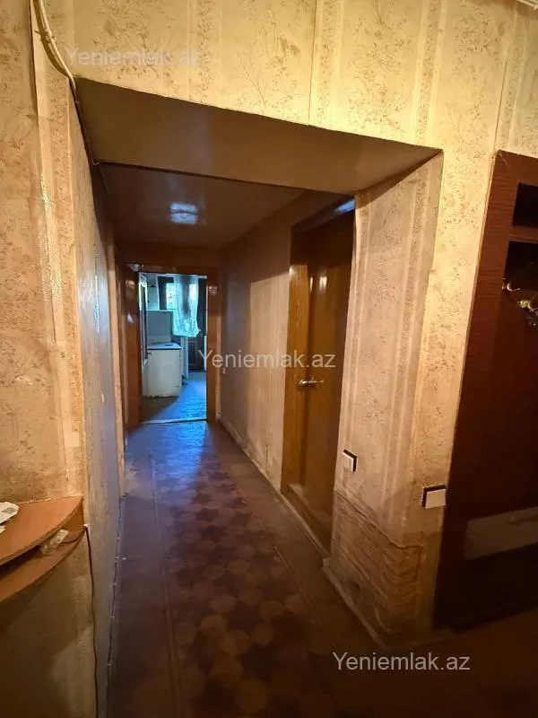 Satılır 3 otaqlı köhnə tikili 76 m²