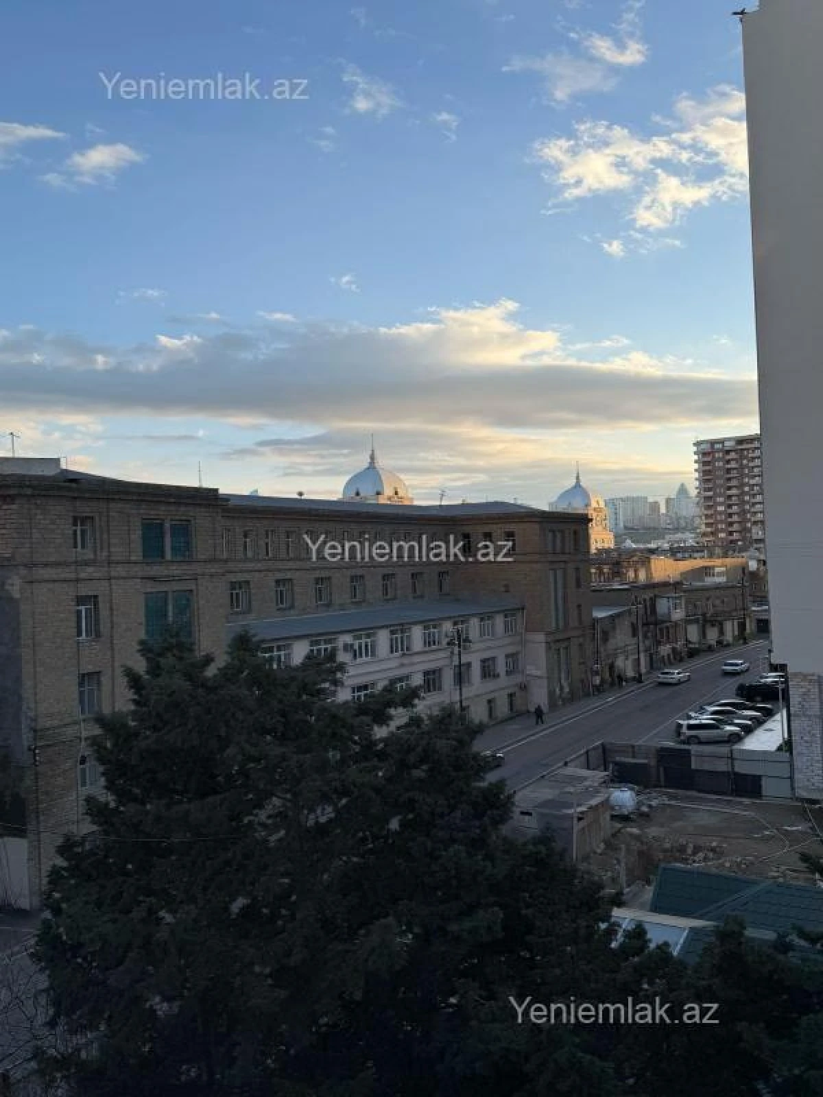 Satılır 3 otaqlı köhnə tikili 76 m²