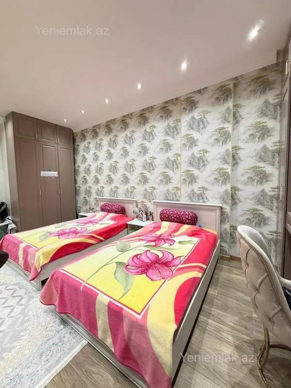 Satılır 3 otaqlı yeni tikili 146 m²