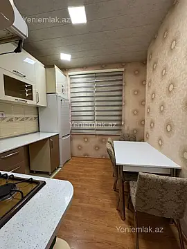 Satılır 3 otaqlı yeni tikili 80 m²