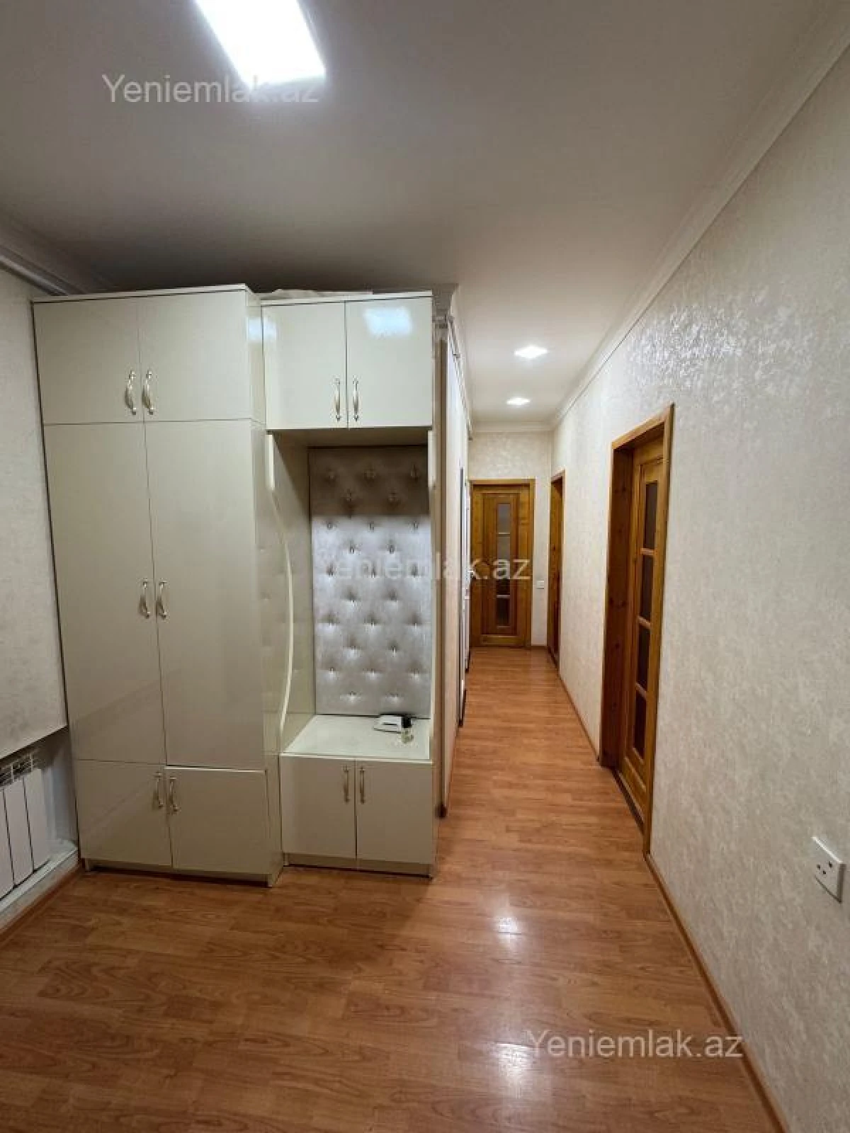 Satılır 3 otaqlı yeni tikili 80 m²