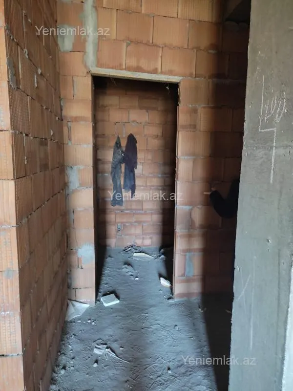 Satılır 2 otaqlı yeni tikili 70 m²