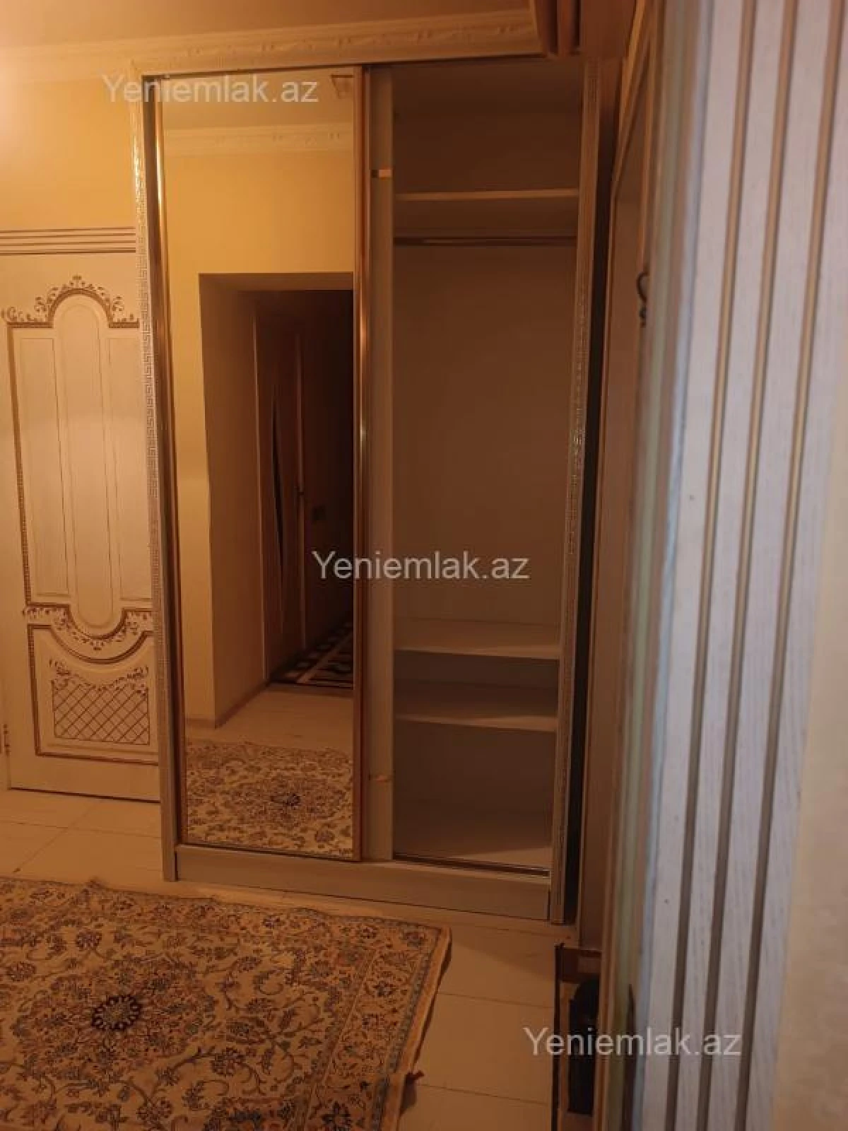 Satılır 2 otaqlı köhnə tikili 60 m²