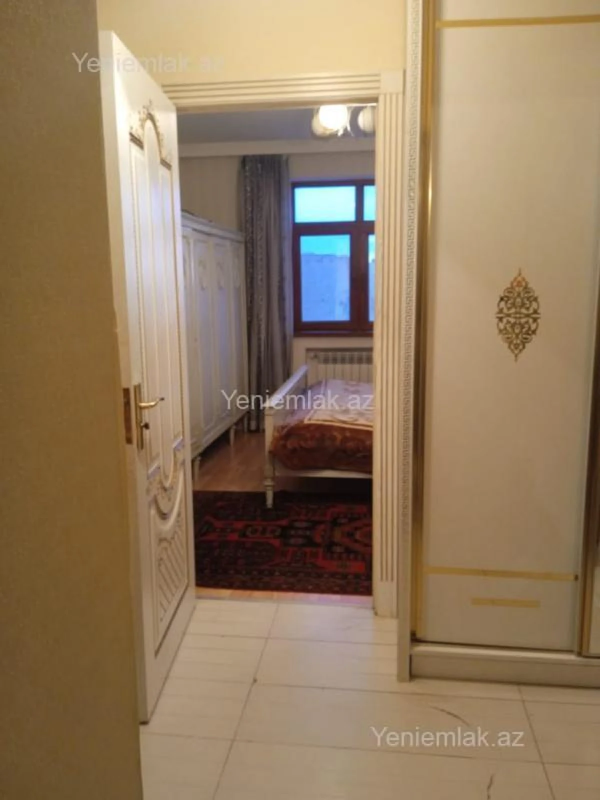 Satılır 2 otaqlı köhnə tikili 60 m²