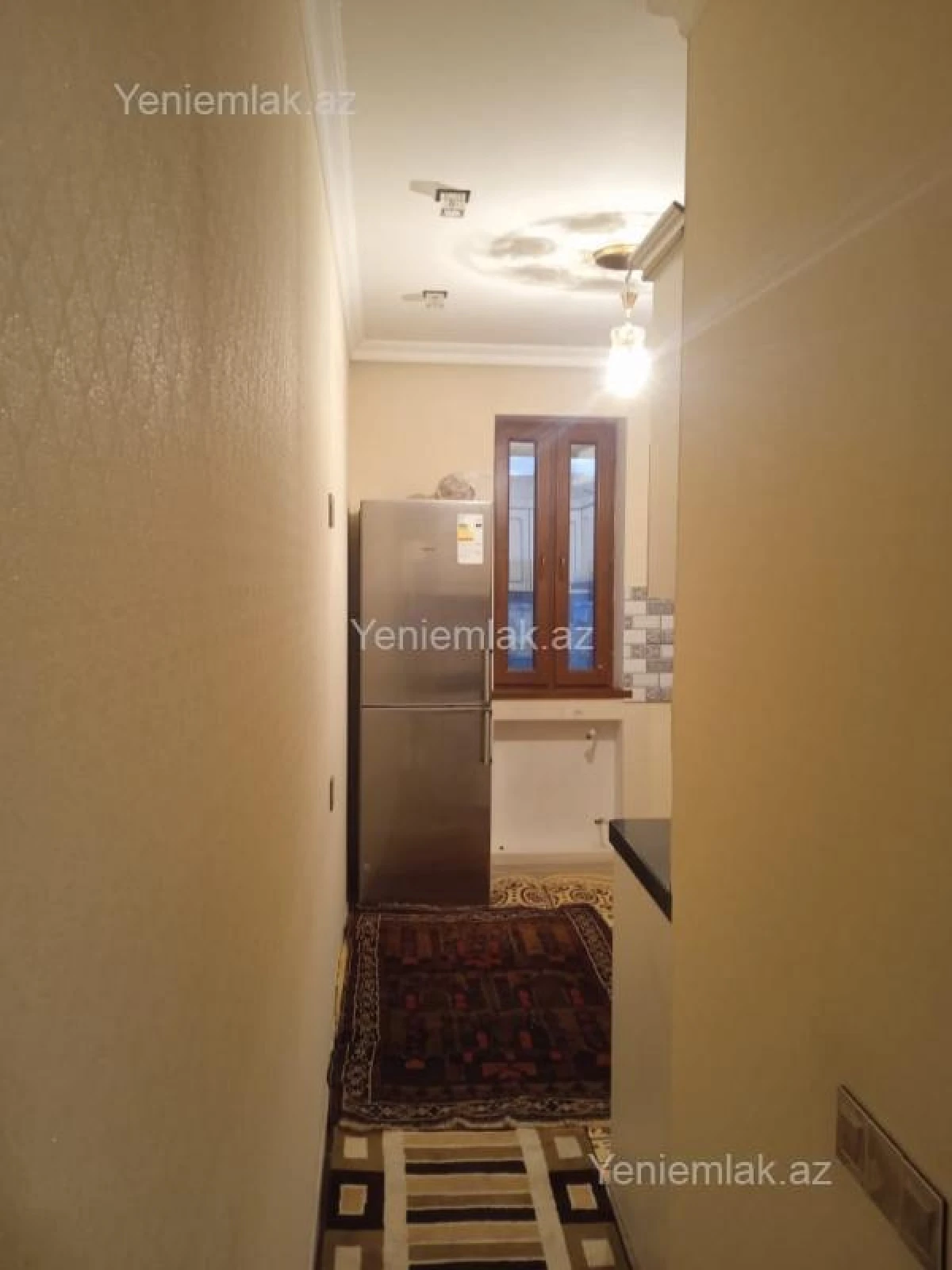 Satılır 2 otaqlı köhnə tikili 60 m²
