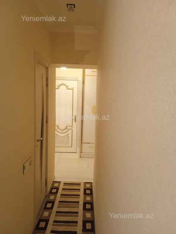 Satılır 2 otaqlı köhnə tikili 60 m²