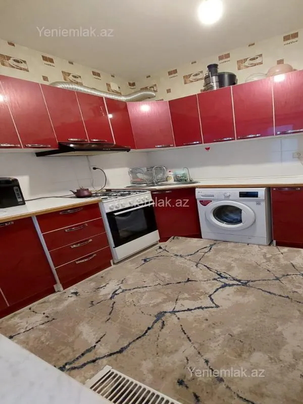 Satılır 3 otaqlı yeni tikili 85 m²