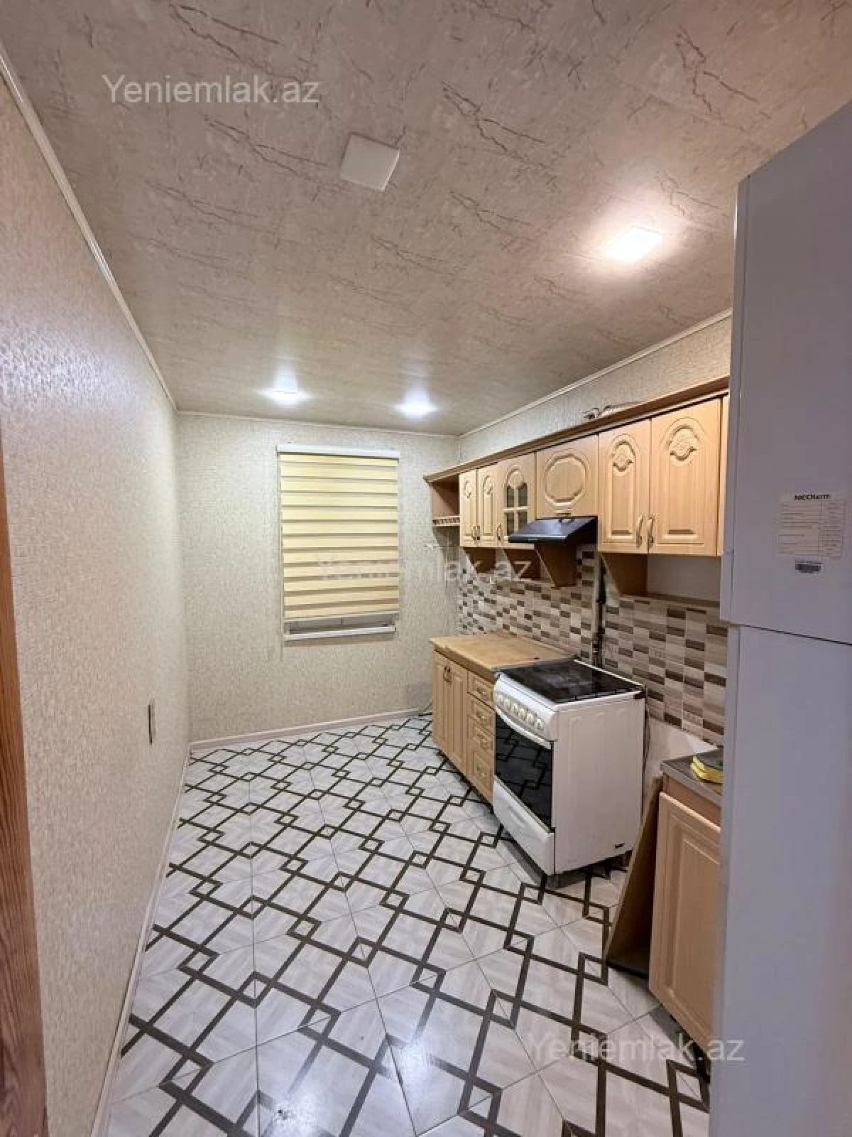 Satılır 3 otaqlı köhnə tikili 68 m²