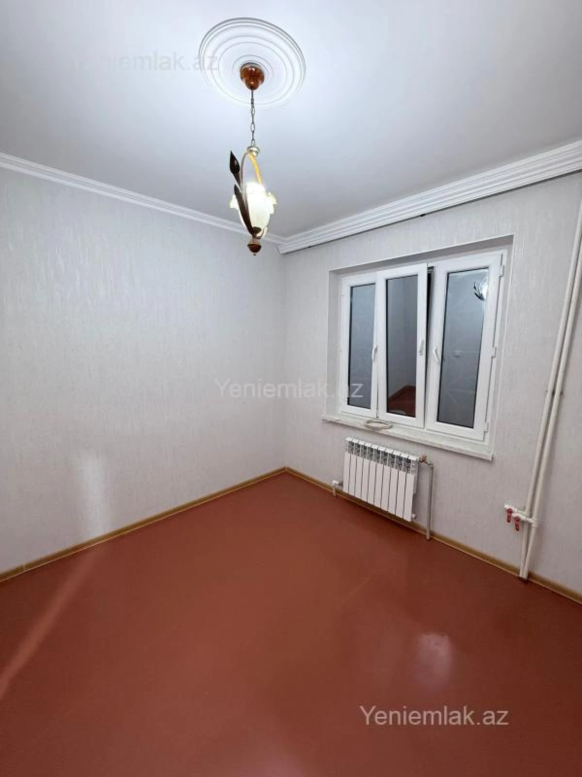 Satılır 3 otaqlı köhnə tikili 68 m²