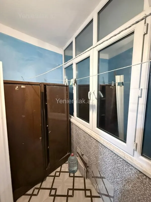 Satılır 3 otaqlı köhnə tikili 68 m²