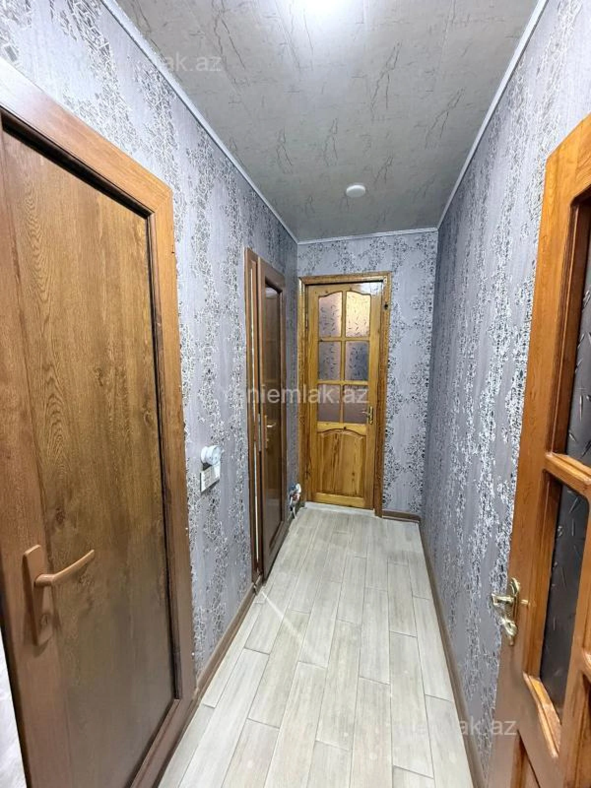 Satılır 3 otaqlı köhnə tikili 68 m²