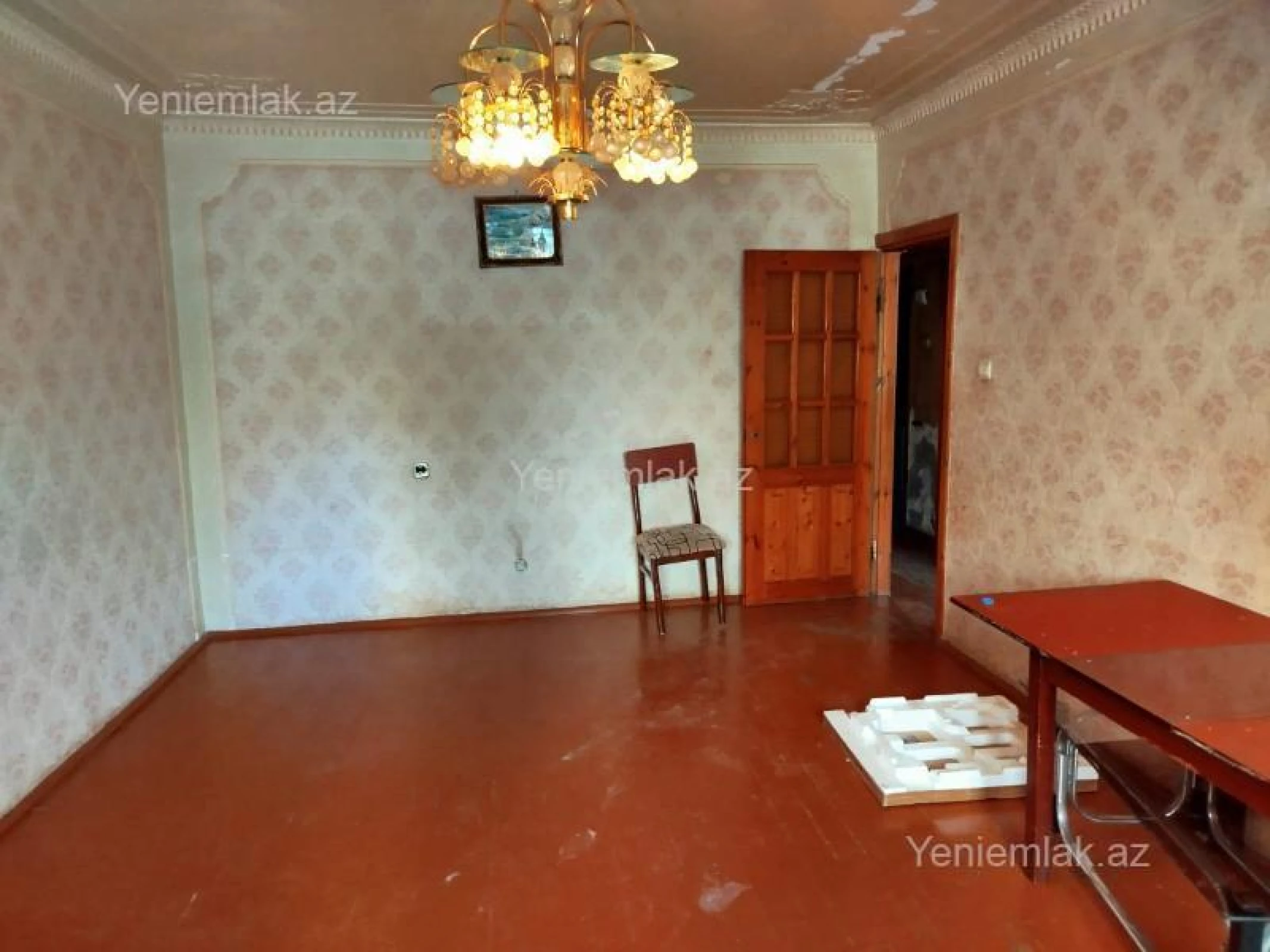 Satılır 3 otaqlı köhnə tikili 73 m²