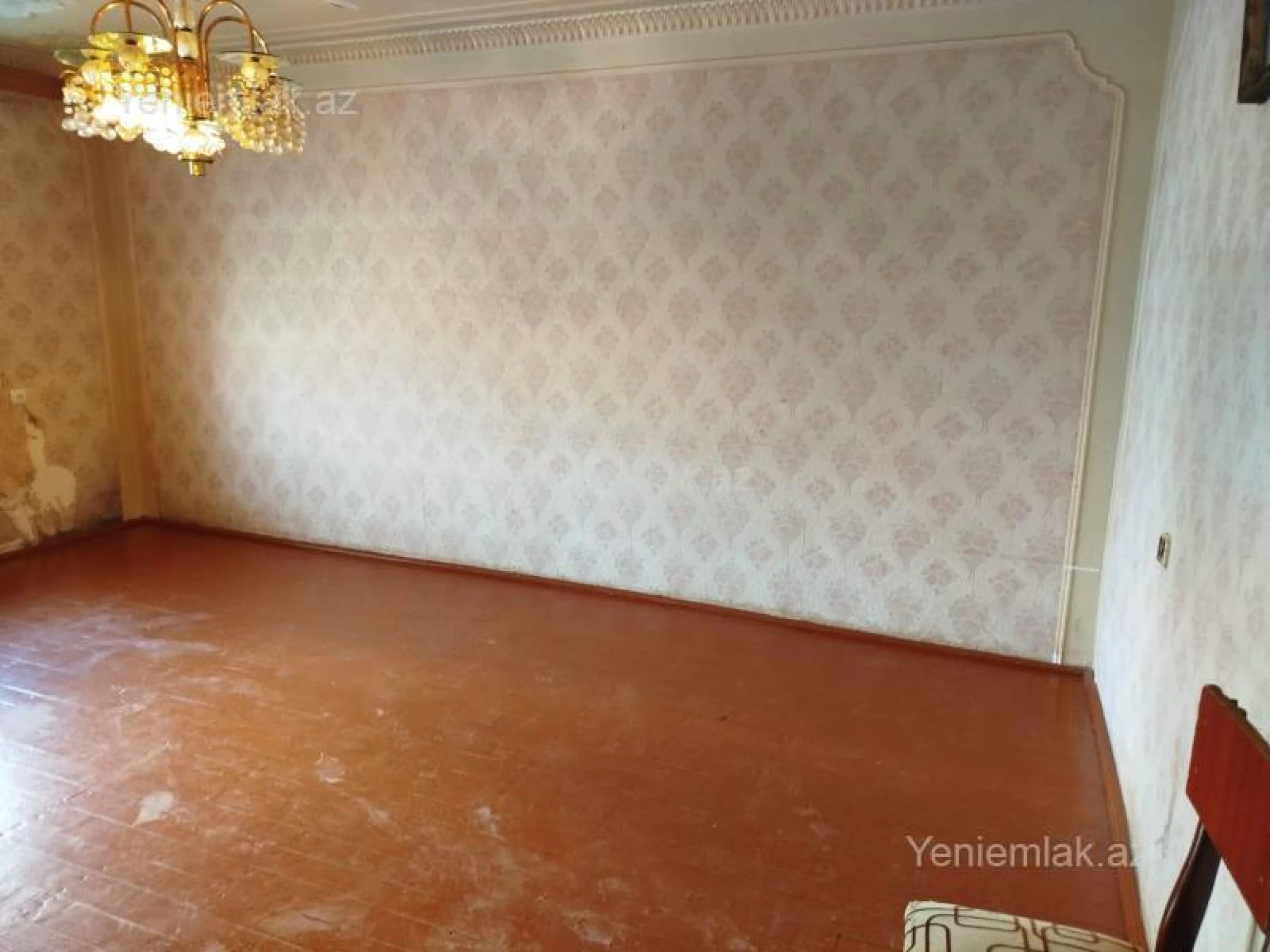 Satılır 3 otaqlı köhnə tikili 73 m²