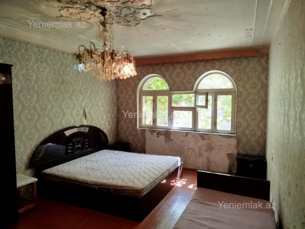 Satılır 3 otaqlı köhnə tikili 73 m²