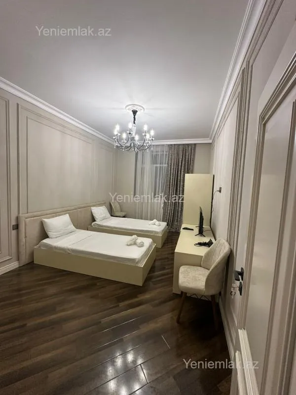 Satılır 9 otaqlı yeni tikili 410 m²