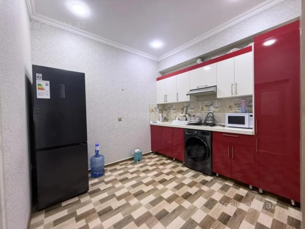 Satılır 2 otaqlı yeni tikili 63 m²