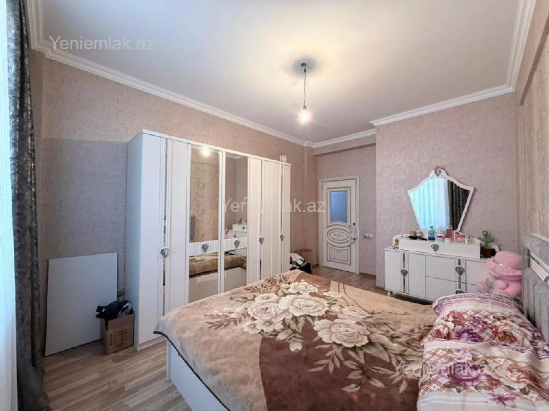 Satılır 2 otaqlı yeni tikili 63 m²