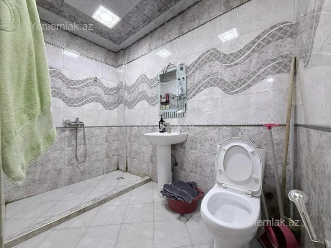 Satılır 2 otaqlı yeni tikili 63 m²