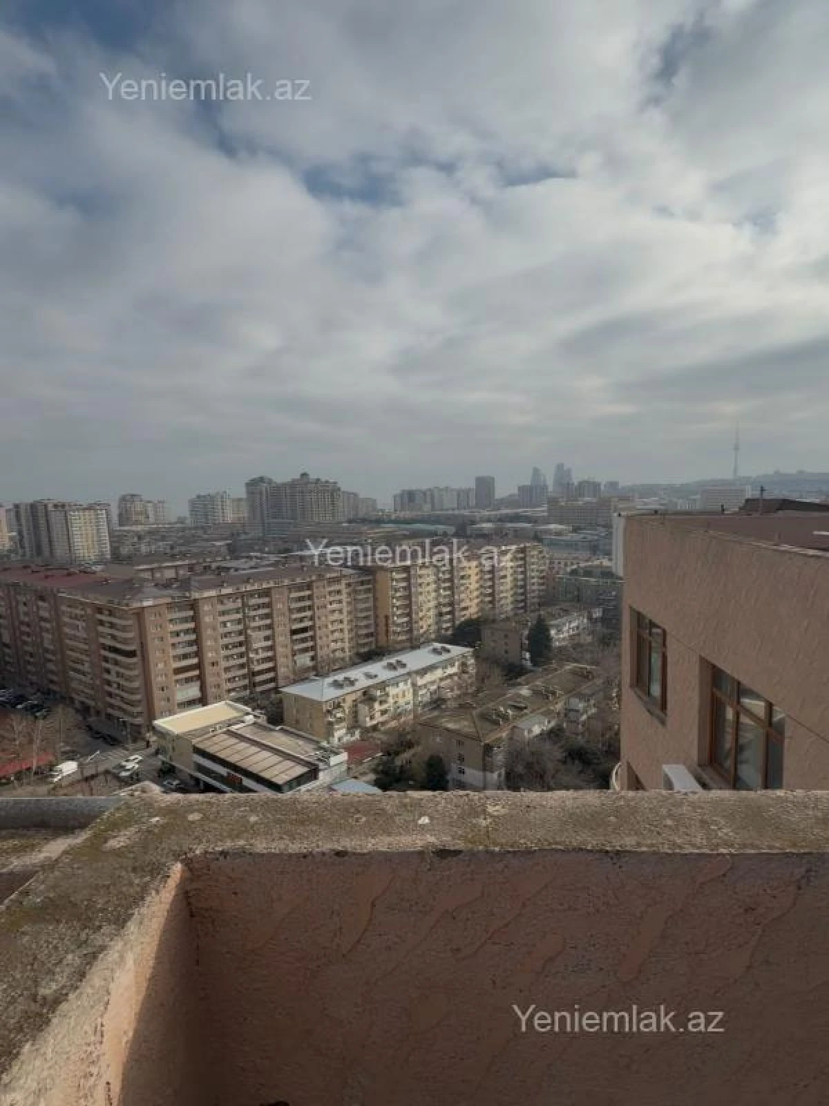 Satılır 3 otaqlı yeni tikili 115 m²