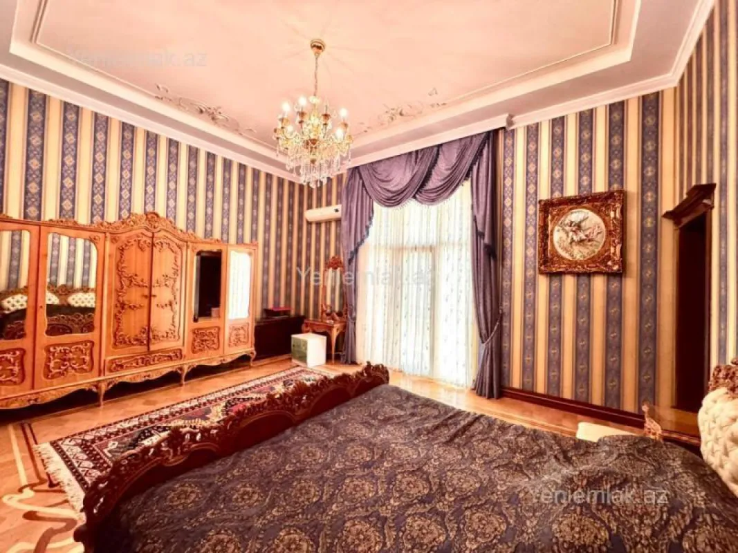 Satılır 16 otaqlı həyət evi 6000 m²