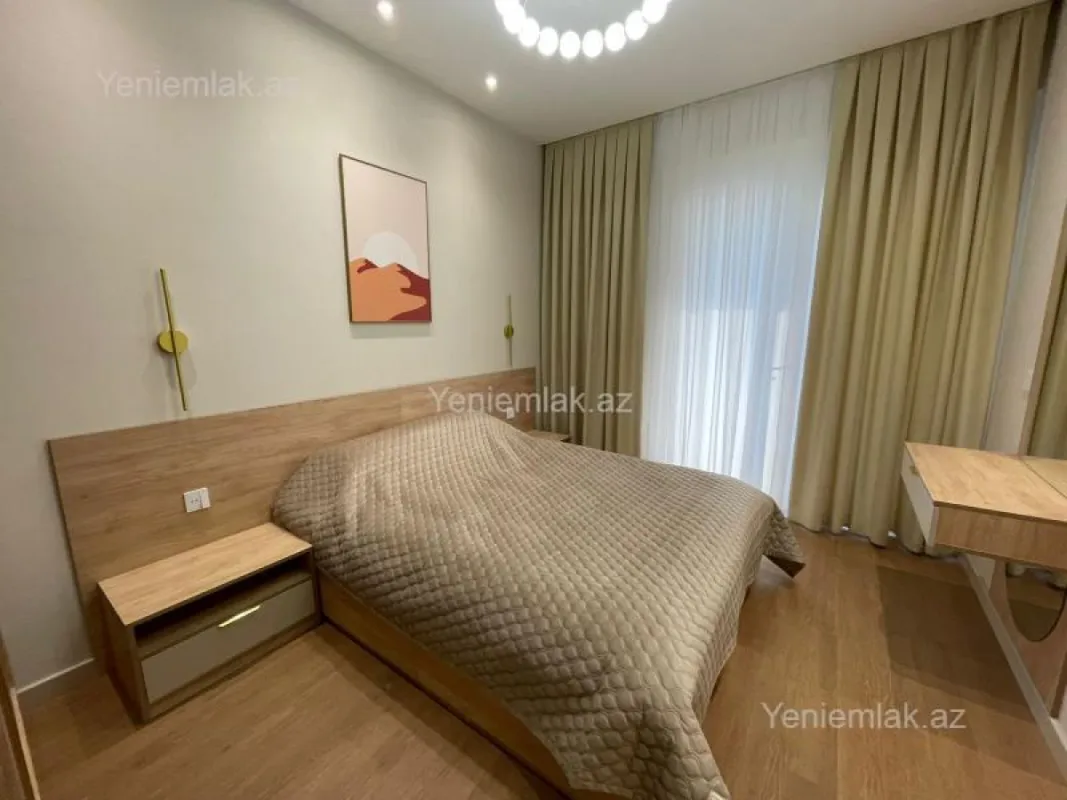 Satılır 2 otaqlı yeni tikili 68 m²