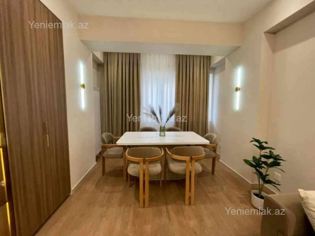 Satılır 2 otaqlı yeni tikili 68 m²