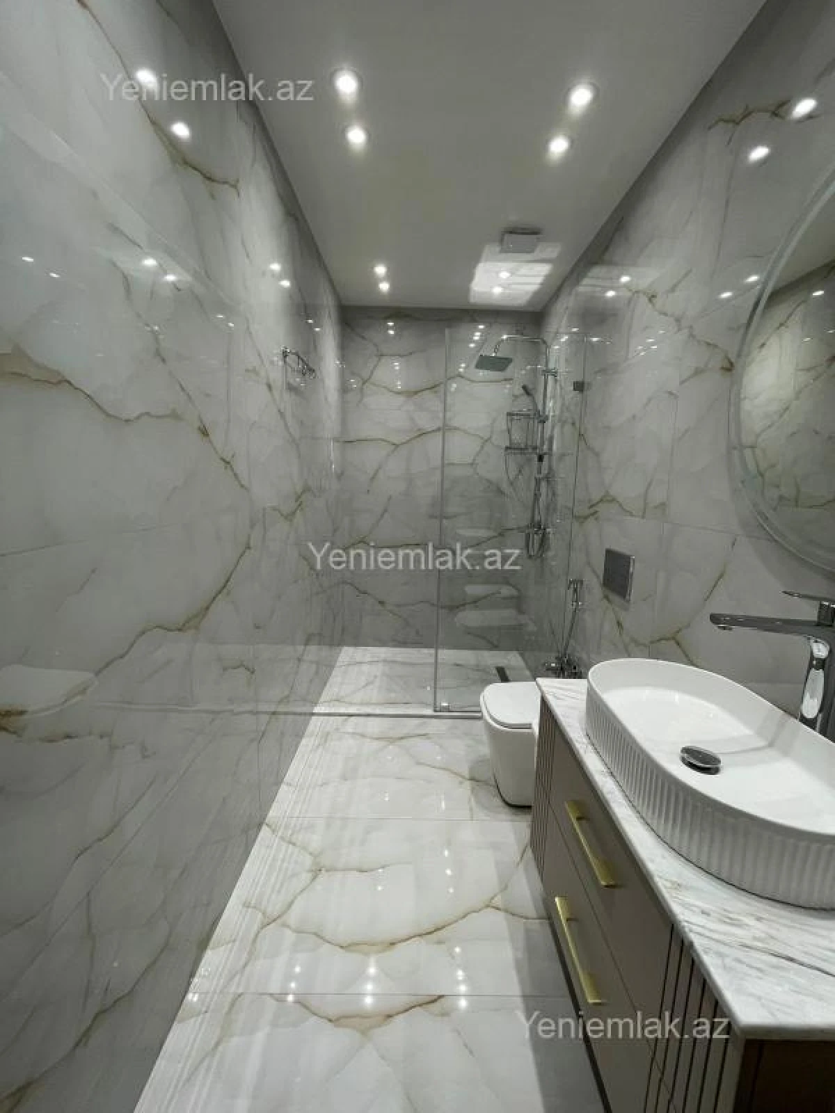 Satılır 2 otaqlı yeni tikili 68 m²