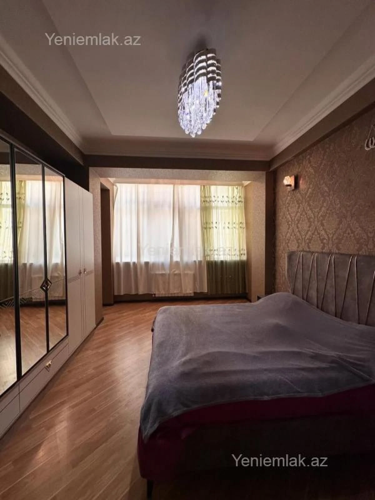 Satılır 4 otaqlı yeni tikili 120 m²