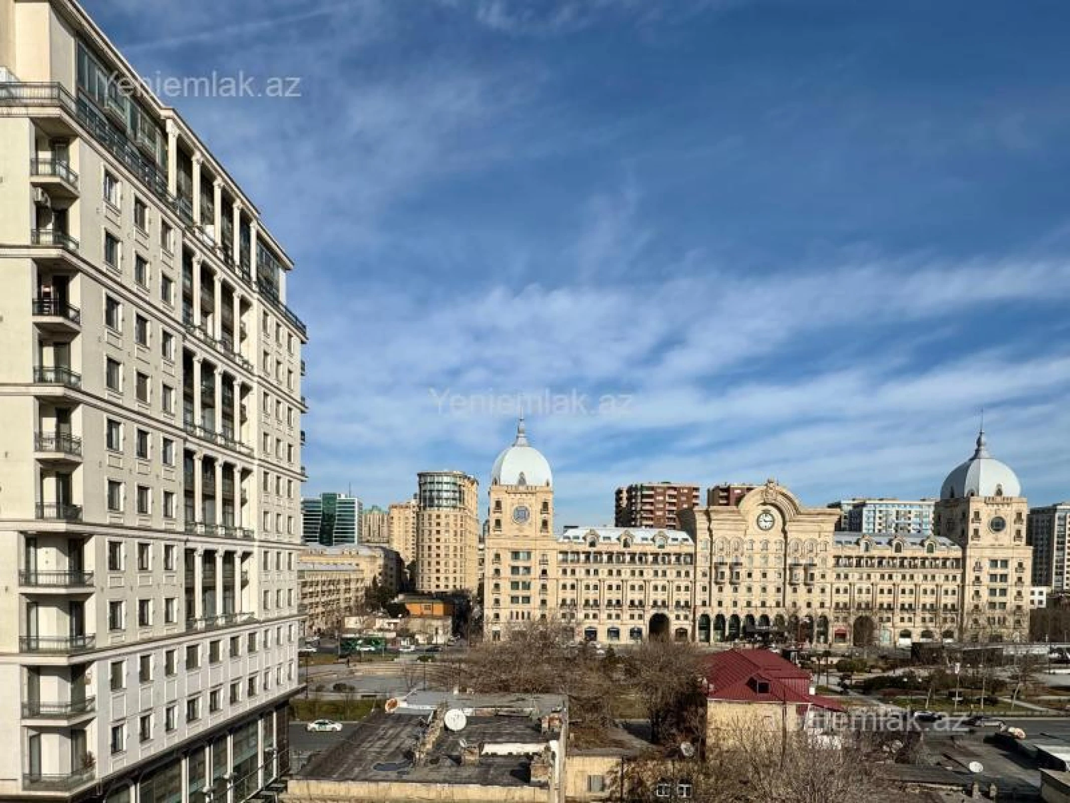 Satılır 16 otaqlı obyekt 2000 m²