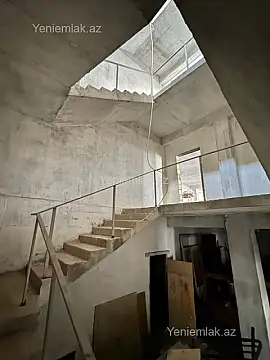 Satılır 16 otaqlı obyekt 2000 m²