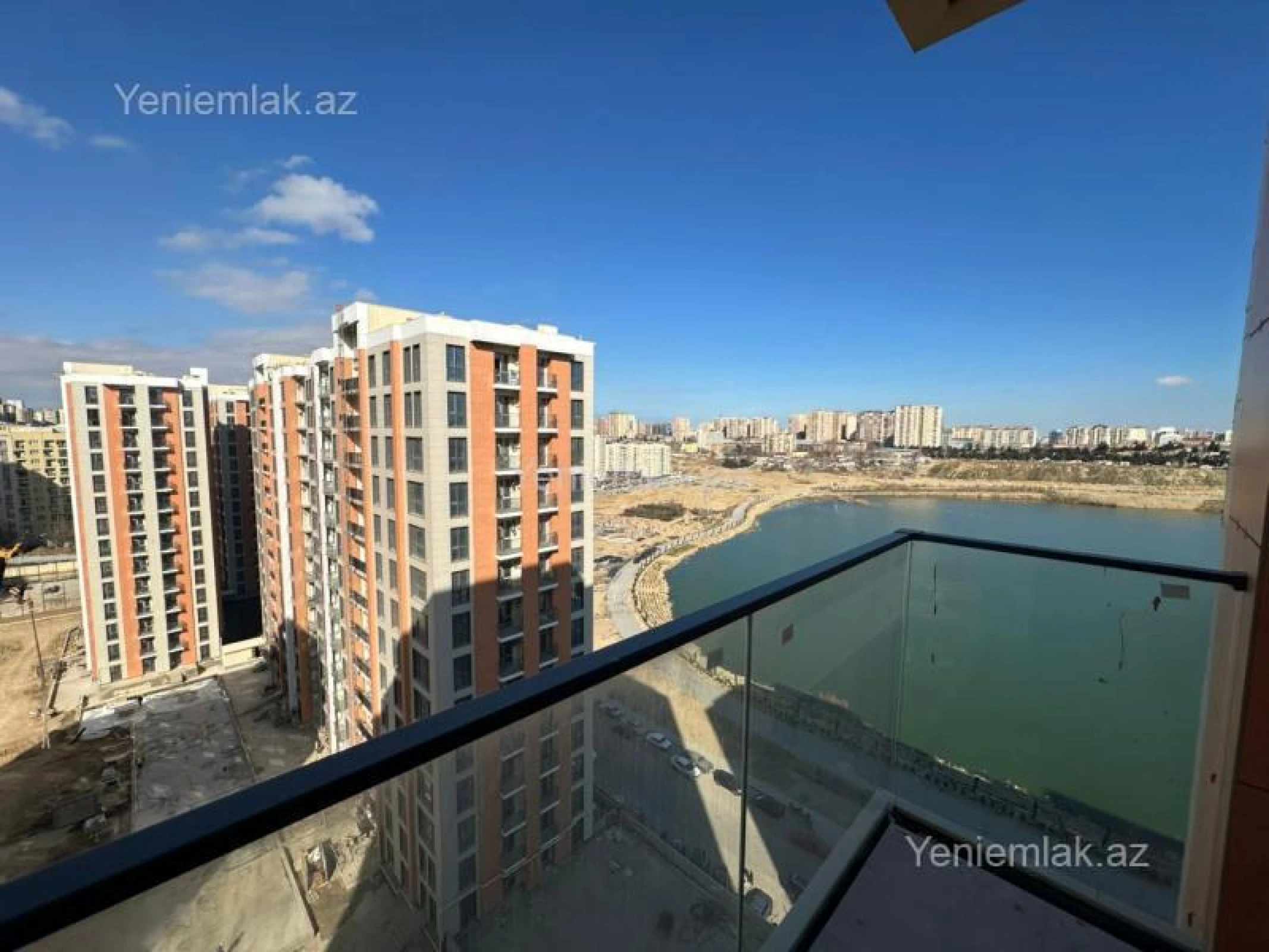 Satılır 3 otaqlı yeni tikili 85.7 m²