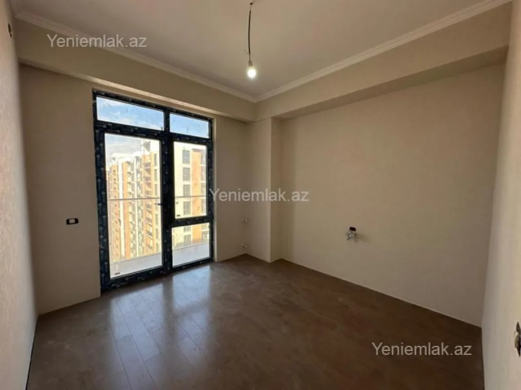 Satılır 3 otaqlı yeni tikili 85.7 m²