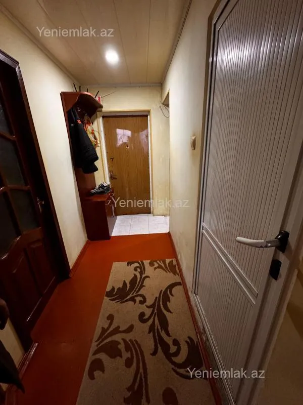 Satılır 3 otaqlı köhnə tikili 42 m²