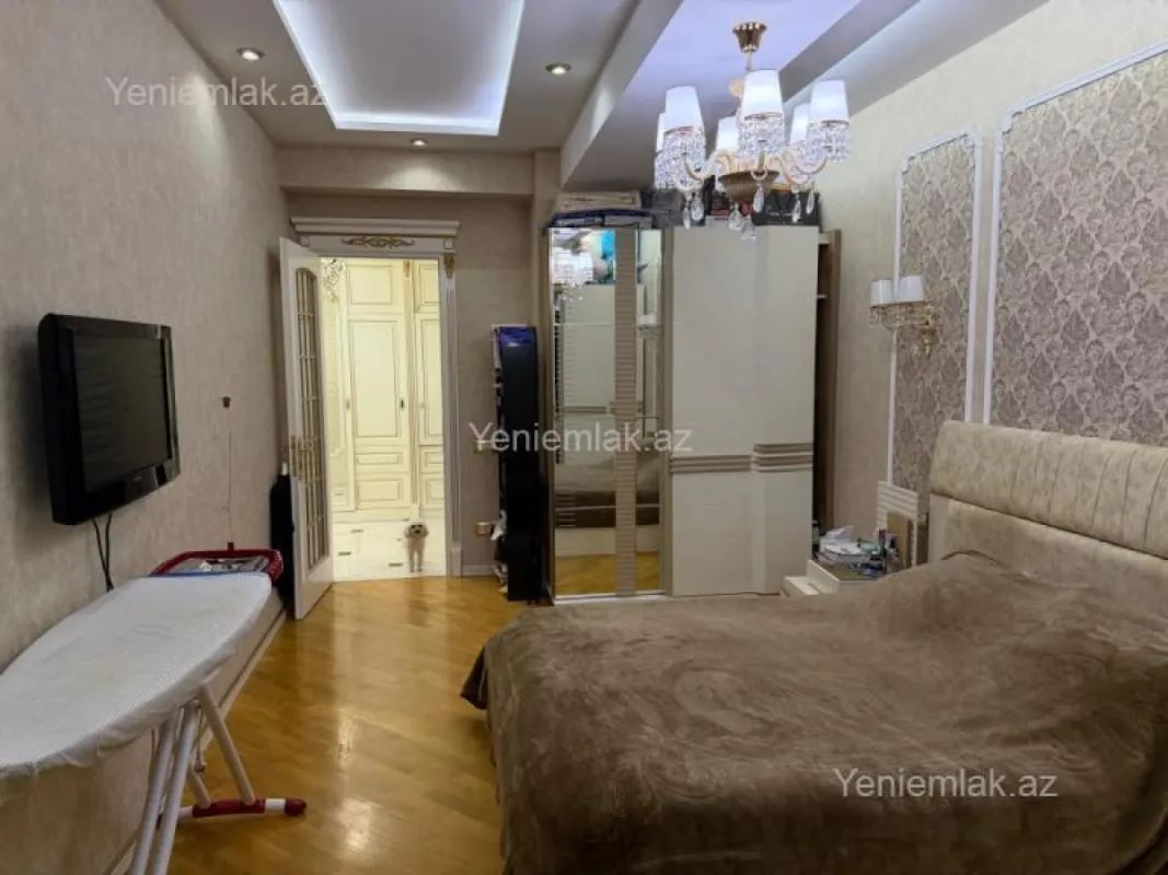 Satılır 4 otaqlı yeni tikili 187 m²