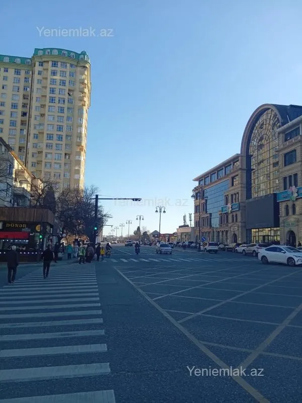 Satılır 2 otaqlı köhnə tikili 50 m²