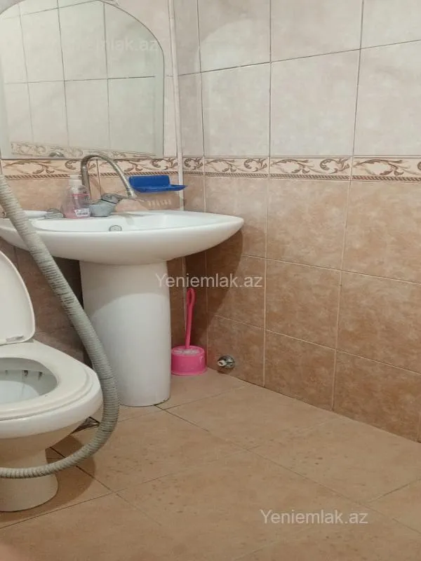 Satılır 2 otaqlı köhnə tikili 50 m²