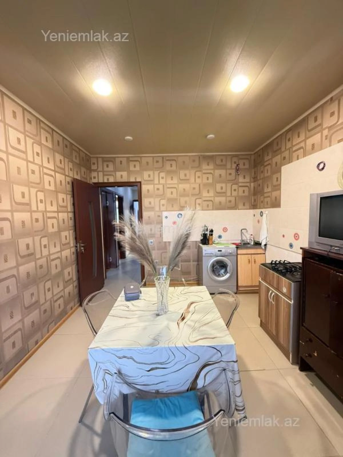 Satılır 3 otaqlı köhnə tikili 80 m²