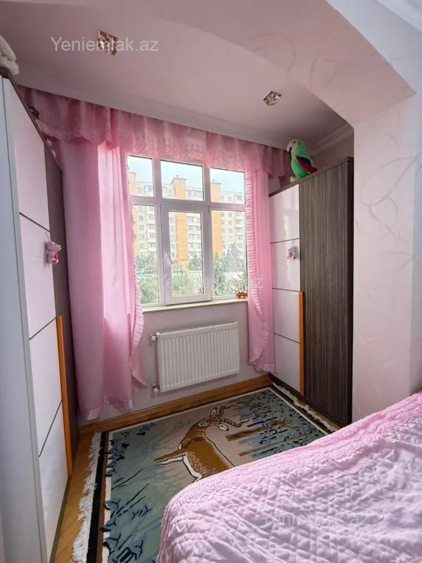 Satılır 3 otaqlı köhnə tikili 80 m²