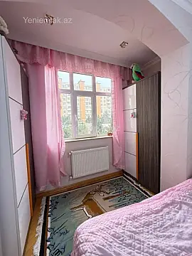 Satılır 3 otaqlı köhnə tikili 80 m²