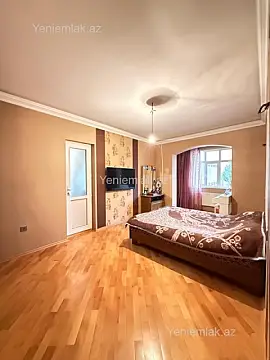 Satılır 3 otaqlı köhnə tikili 80 m²