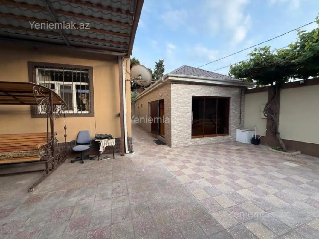 Satılır 4 otaqlı həyət evi 120 m²
