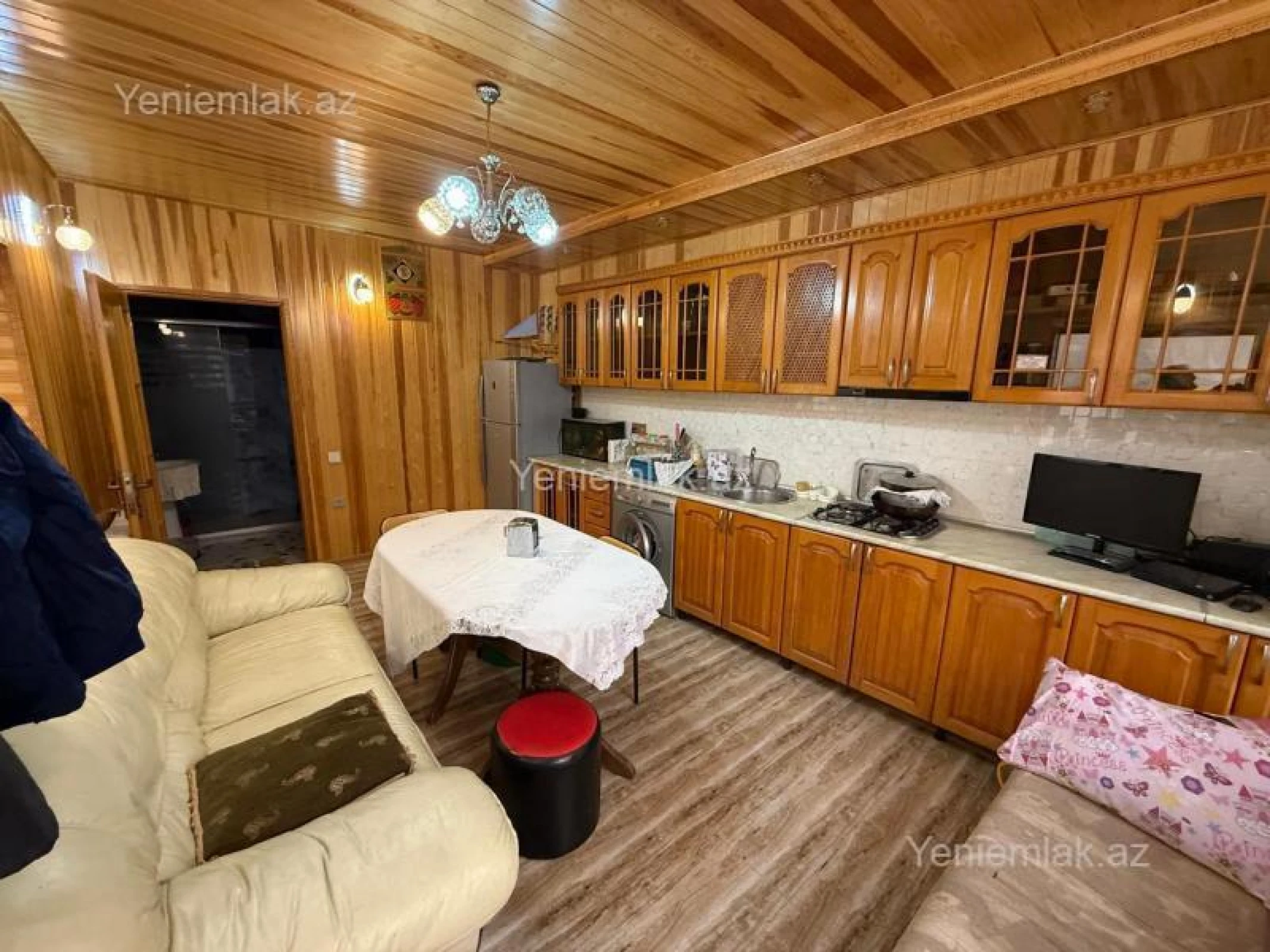 Satılır 4 otaqlı həyət evi 120 m²