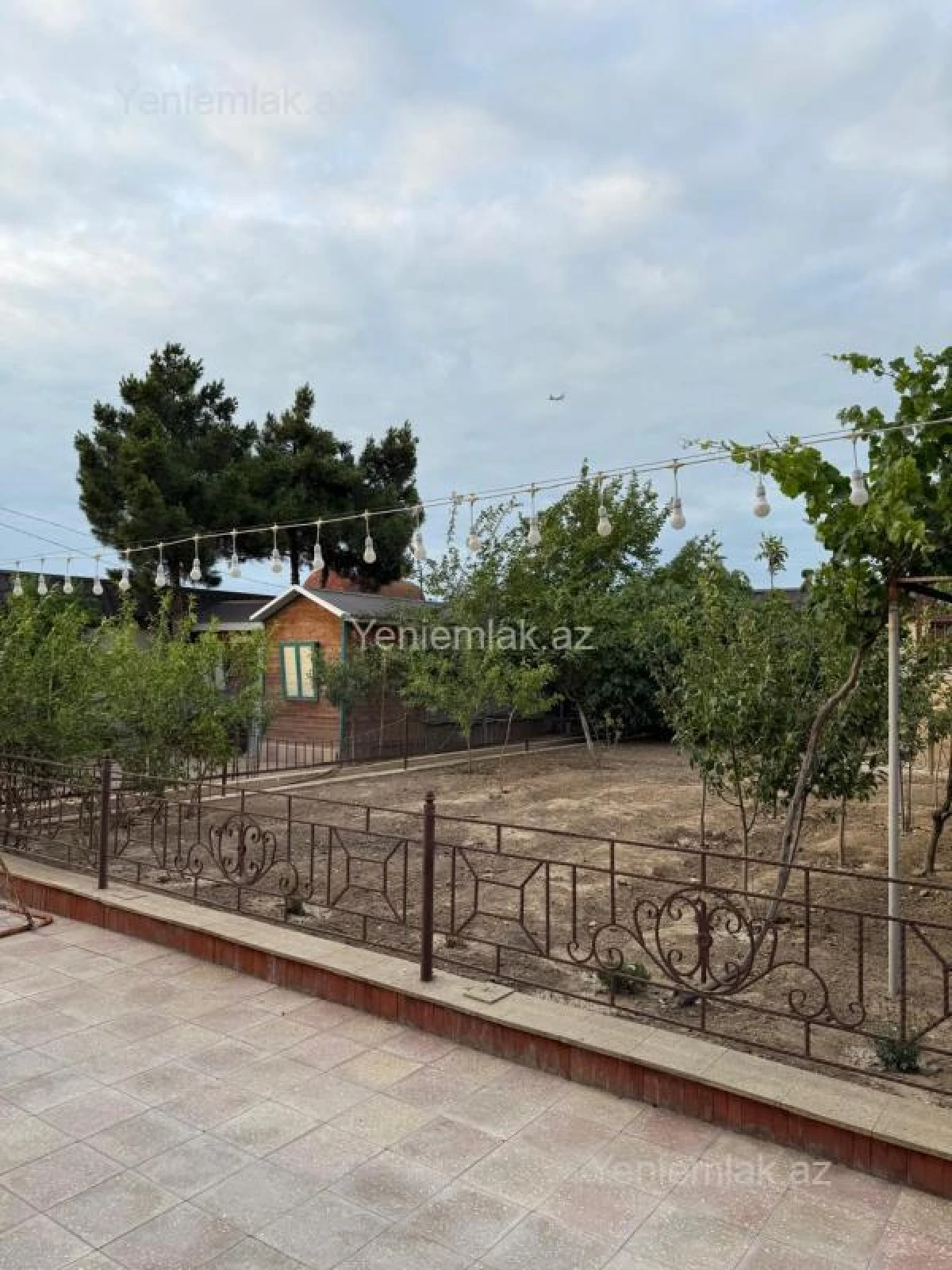 Satılır 4 otaqlı həyət evi 120 m²