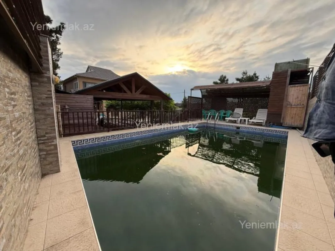 Satılır 4 otaqlı həyət evi 120 m²