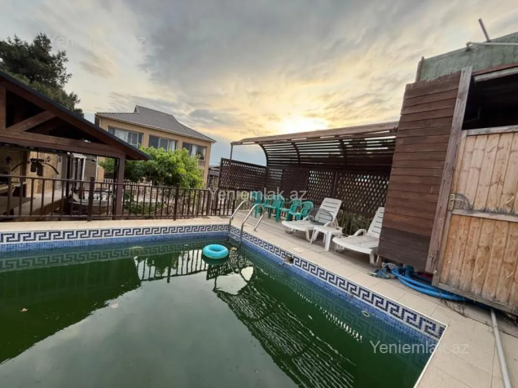 Satılır 4 otaqlı həyət evi 120 m²