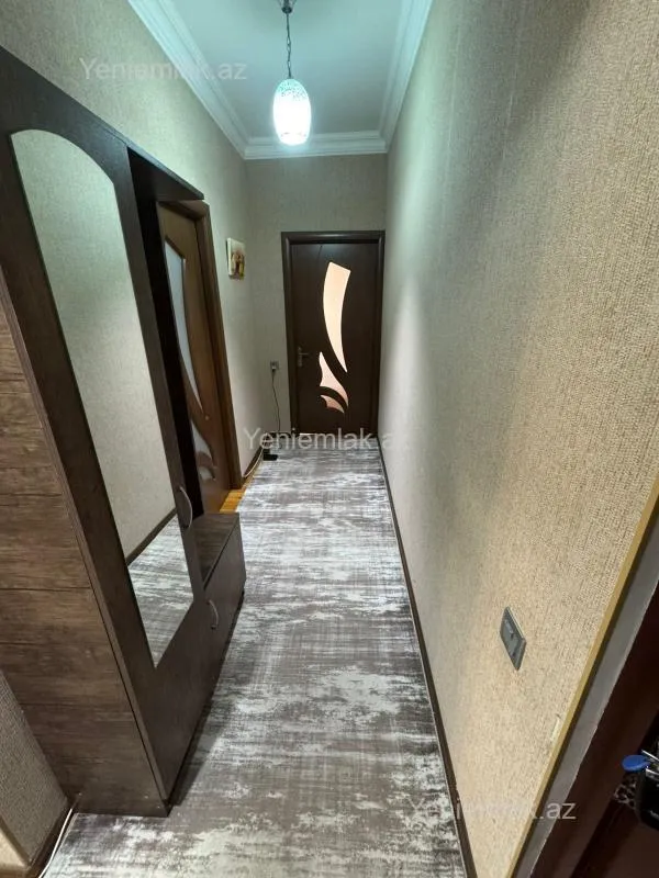 Satılır 2 otaqlı köhnə tikili 55 m²