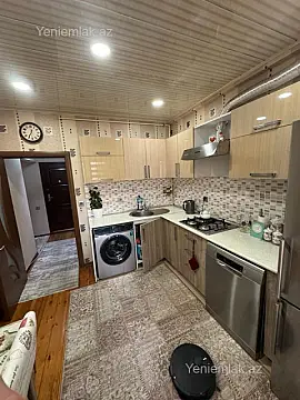 Satılır 2 otaqlı köhnə tikili 55 m²